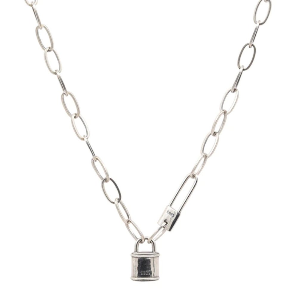 NEW Silver Vintage Lock Pendant Necklaces - Picture 4 of 4